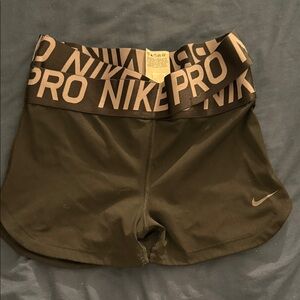 Nike Women's Pro Athletic Shorts - black